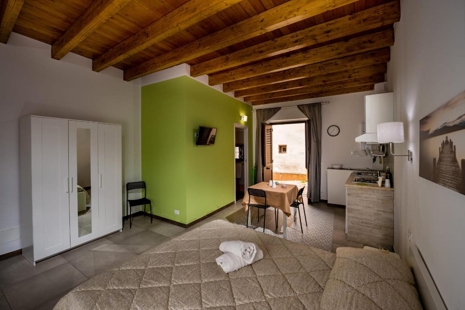 Il Cortile Apartment Castellammare del Golfo Luaran gambar