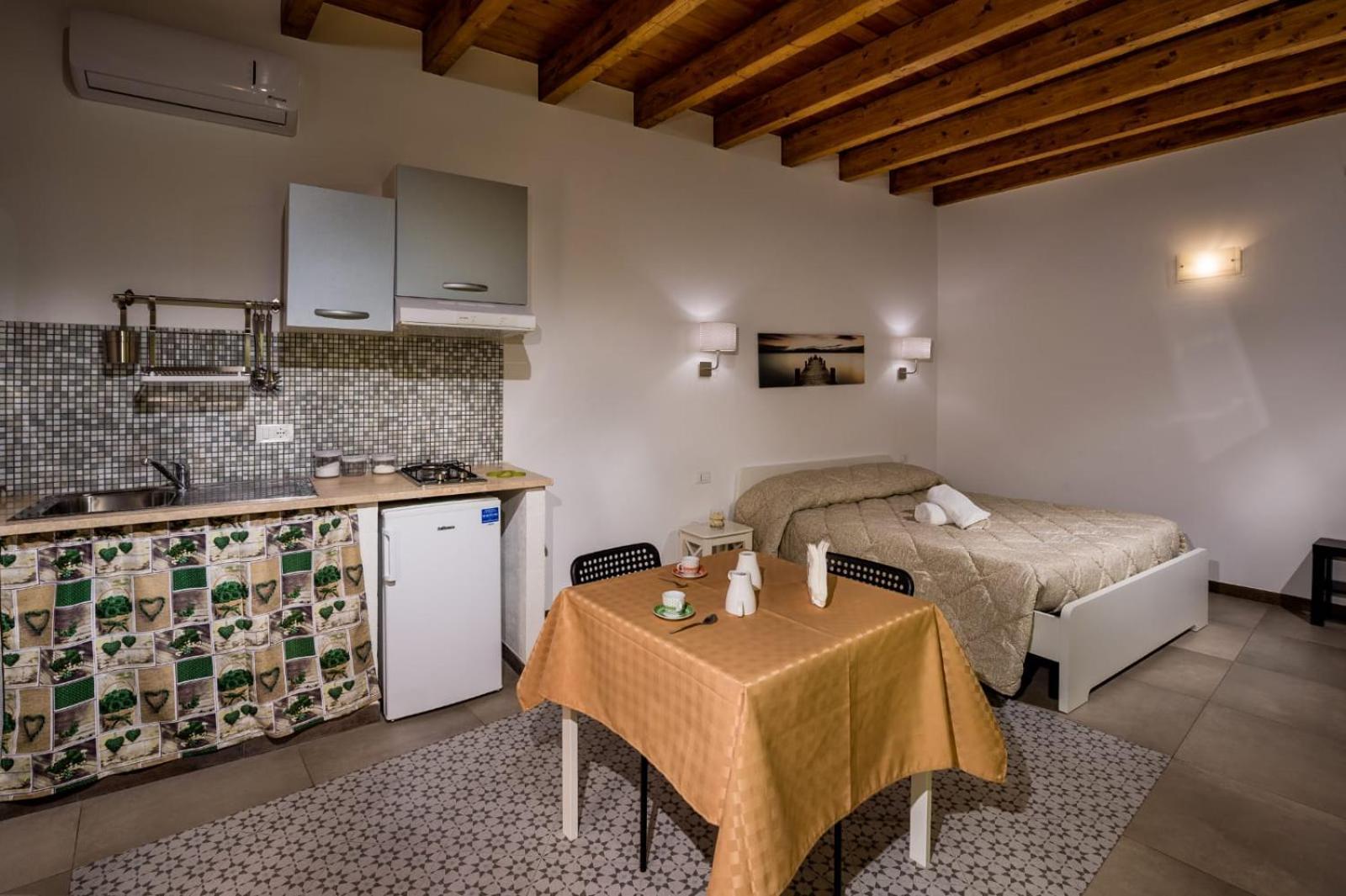 Il Cortile Apartment Castellammare del Golfo Luaran gambar
