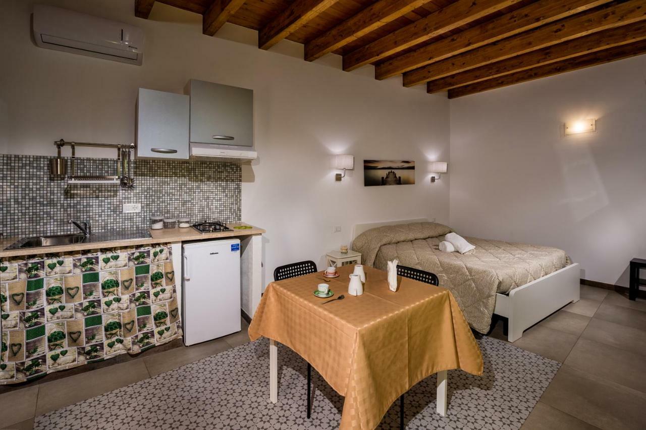 Il Cortile Apartment Castellammare del Golfo Luaran gambar